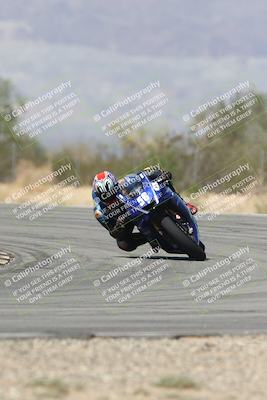 media/Oct-02-2025-Racers Edge (Thu) [[2c91cb6ab3]]/2-A Group/Session 3-Turn 7 (1130am)/